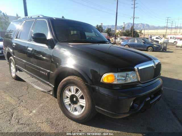 Lincoln Navigator 2002 5LMEU27R62LJ11754 головне зображення