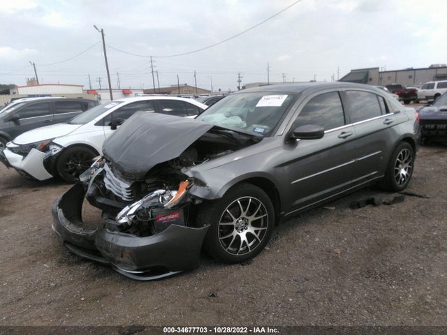 Chrysler 200 LX 2012 1C3CCBAB4CN200052 Image 2