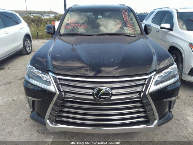 2020 Lexus LX, VIN: JTJFY7AX6L4333076