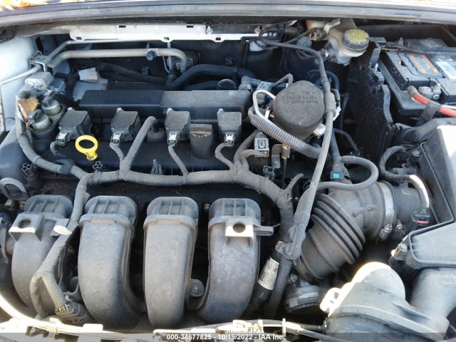 2015 Ford Focus, VIN: 1FADP3F28FL356605