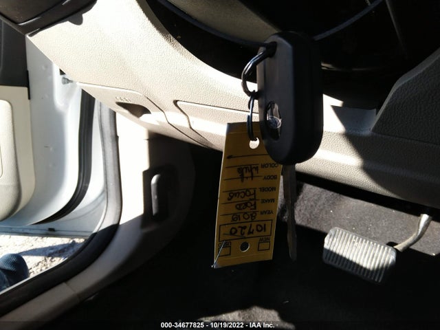 2015 Ford Focus, VIN: 1FADP3F28FL356605