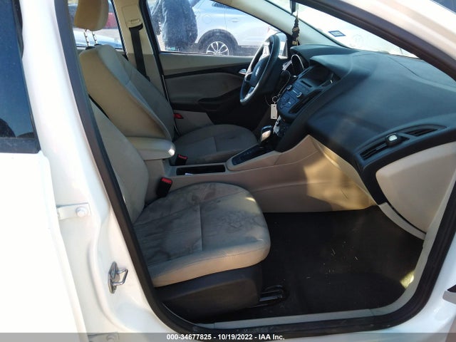 2015 Ford Focus, VIN: 1FADP3F28FL356605