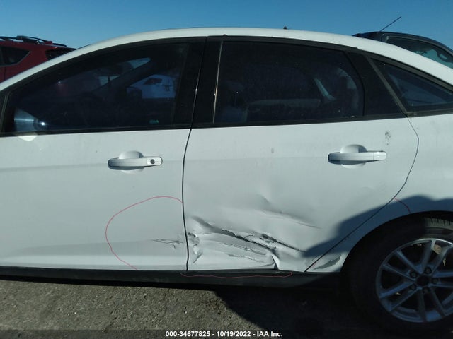 2015 Ford Focus, VIN: 1FADP3F28FL356605