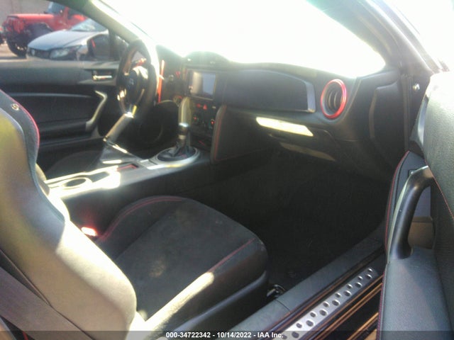2014 Scion FR-S, VIN: JF1ZNAA14E8700611