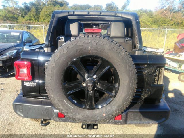 1C4HJXENXNW267700 Jeep Wrangler Unlimited Sahara Altitude