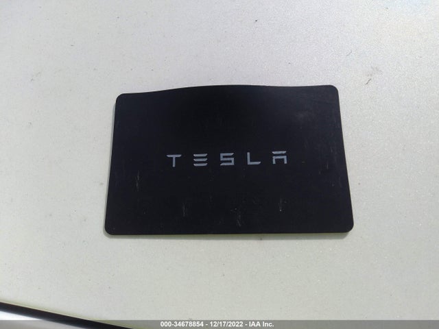 Tesla Model Y 2021 5YJYGDEE9MF187918 Image 3