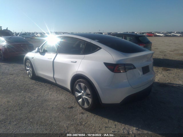 Tesla Model Y 2021 5YJYGDEE9MF187918 Image 4