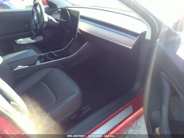 Tesla MODEL 3 2018 5YJ3E1EA0JF031757 Image 5