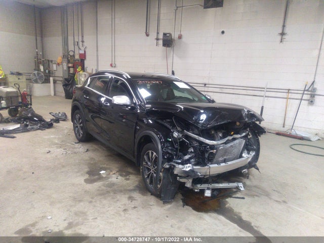 2019 Infiniti QX30, VIN: SJKCH5CRXKA008498