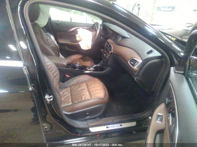2019 Infiniti QX30, VIN: SJKCH5CRXKA008498