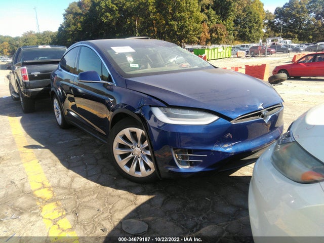 2019 Tesla Model X, VIN: 5YJXCDE21KF186806