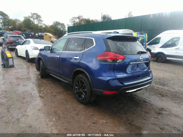 2018 NISSAN ROGUE SV VIN: KNMAT2MV5JP606836
