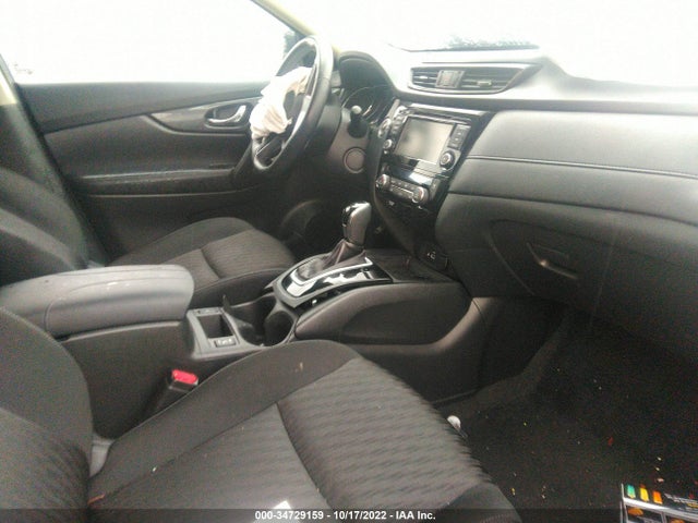 2018 NISSAN ROGUE SV VIN: KNMAT2MV5JP606836