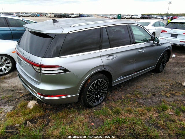 2021 Lincoln Aviator, VIN: 5LM5J9XC8MGL18543
