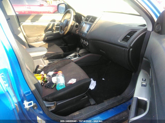JA4AP3AU9KU001849 Mitsubishi Outlander Sport 2.0