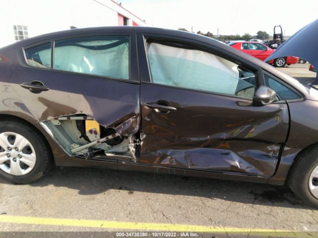3KPFK4A71HE130377 KIA FORTE LX
