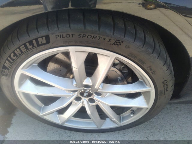 2016 Audi S8, VIN: WUAJ5AFDXGN900264