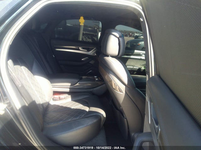2016 Audi S8, VIN: WUAJ5AFDXGN900264
