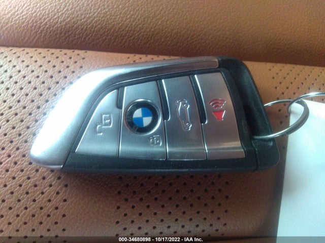 2021 BMW X6, VIN: 5UXCY6C03M9D75114