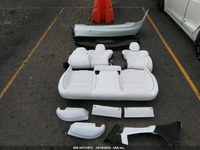 Tesla Model S Plaid 2022 5YJSA1E6XNF485815 Image 12