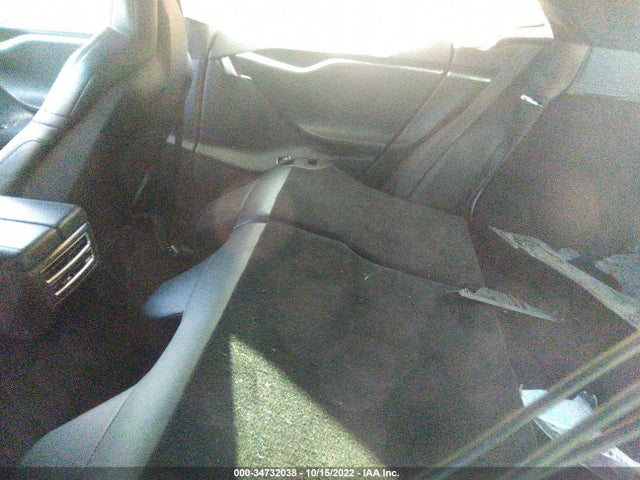 2015 Tesla Model S, VIN: 5YJSA1H48FF081522
