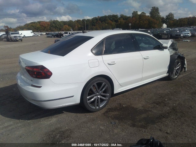 2018 Volkswagen Passat, VIN: 1VWAA7A31JC038000