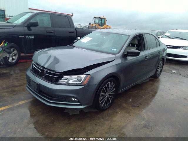 3VWD17AJ0HM304983 Volkswagen Jetta 1.8t Sport