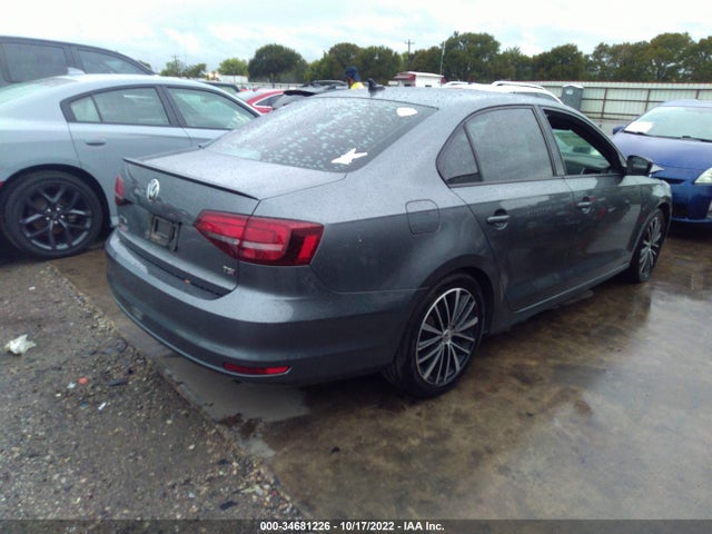 3VWD17AJ0HM304983 Volkswagen Jetta 1.8t Sport