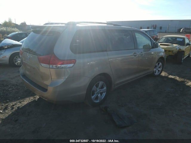 2014 TOYOTA SIENNA LE VIN: 5TDKK3DC0ES498987