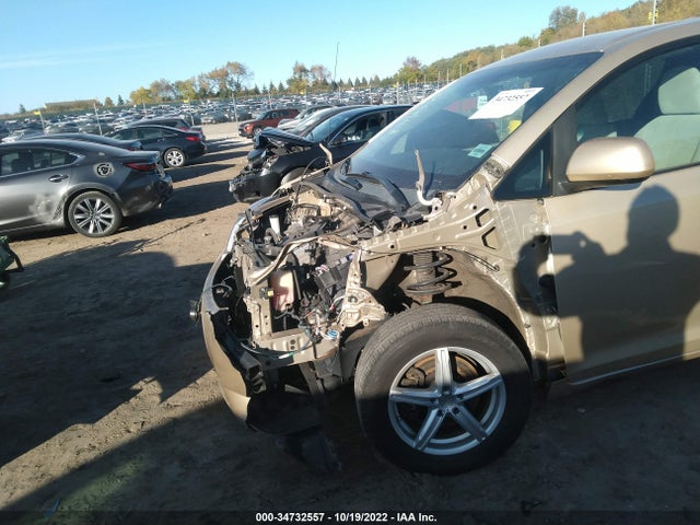 2014 TOYOTA SIENNA LE VIN: 5TDKK3DC0ES498987