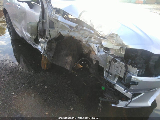 2019 Volvo XC60, VIN: LYV102RM3KB230000