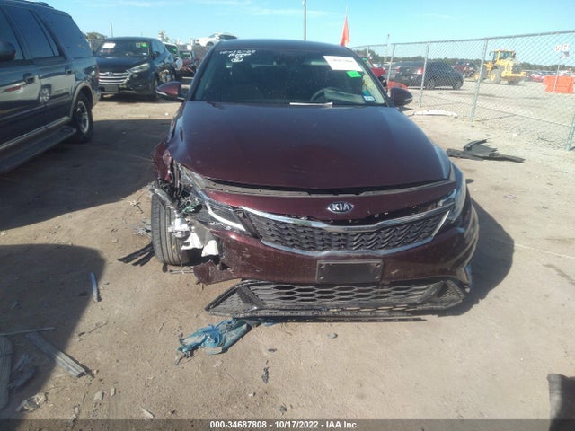 2020 Kia Optima, VIN: 5XXGT4L30LG421500