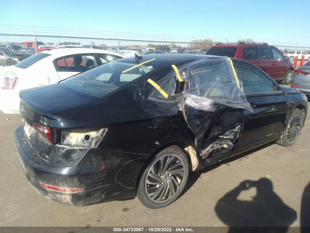 3VWEB7BU4LM076134 Volkswagen JETTA SEL