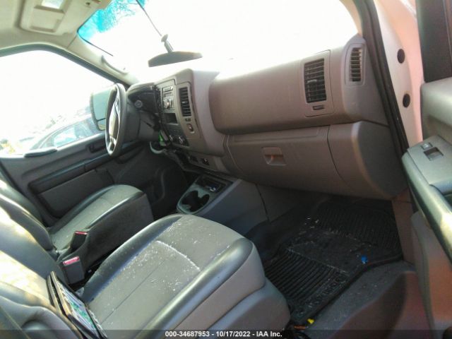 1N6BF0KM7HN810857 Nissan Nv Cargo Sv