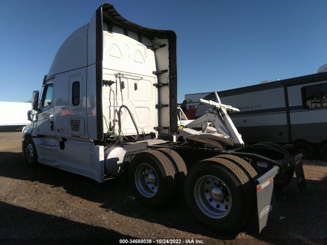 2021 FREIGHTLINER CASCADIA 126 3AKJHHDR0MSMU8390 Photo 2