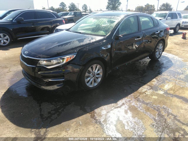 2018 Kia Optima, VIN: 5XXGT4L34JG256290