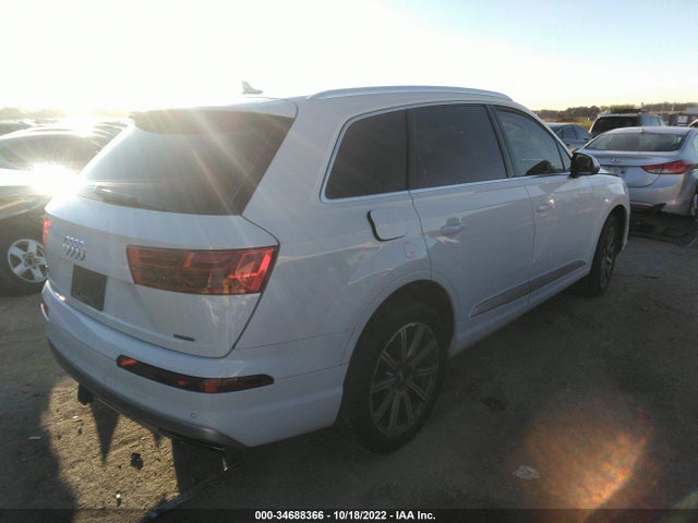 2017 Audi Q7, VIN: WA1LHAF75HD039522