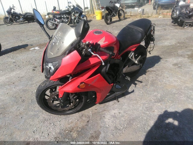 2015 HONDA CBR650 F VIN: MLHRC7418F5100057