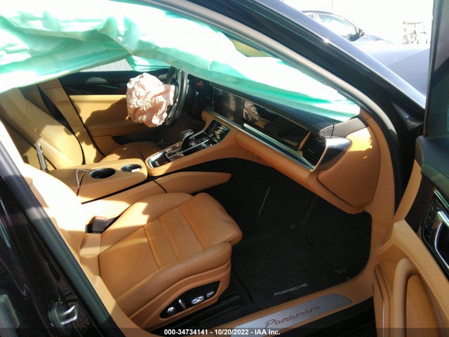2017 Porsche Panamera, VIN: WP0AA2A71HL101163