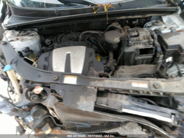 5XYKUDA22BG156977 KIA SORENTO EX