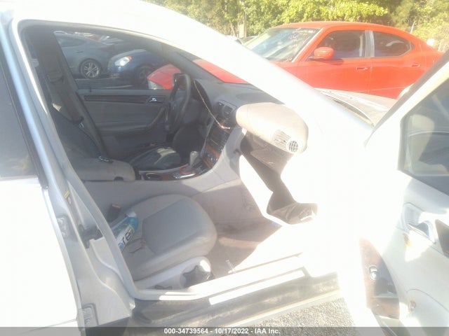 2006 MERCEDES-BENZ C-CLASS LUXURY VIN: WDBRF54H06F832736