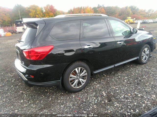 2017 Nissan Pathfinder, VIN: 5N1DR2MM9HC902541