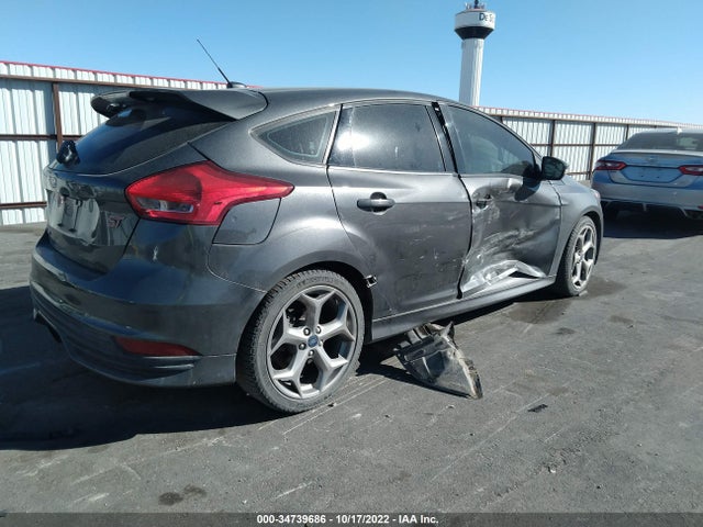2018 FORD FOCUS ST VIN: 1FADP3L93JL322467