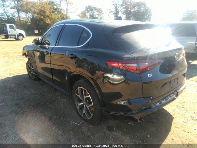 ZASPAKBN5M7C99585 Alfa Romeo STELVIO TI