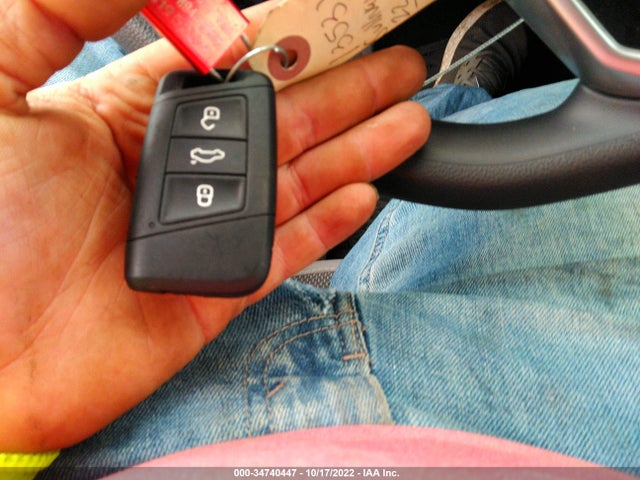 3VVCX7B23NM078181 Volkswagen TAOS S