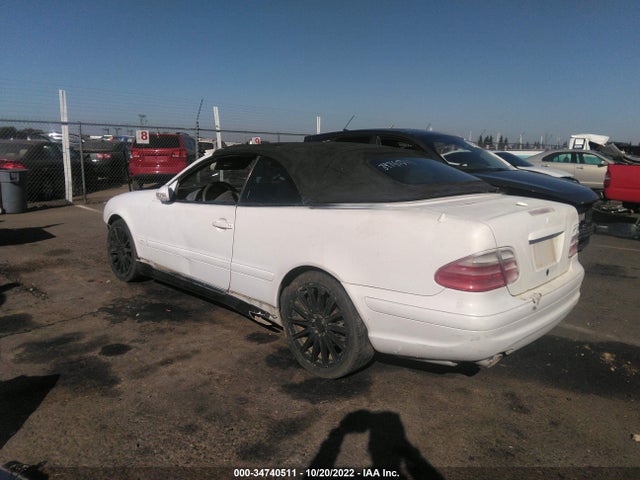 2000 MERCEDES-BENZ CLK-CLASS VIN: WDBLK70G6YT040184