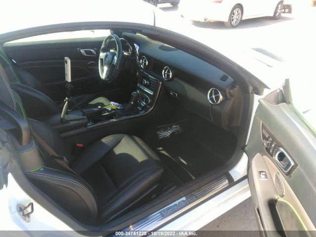 2014 Mercedes-Benz SLK-Class, VIN: WDDPK5HA9EF093405