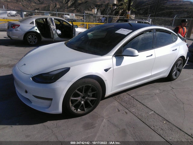 Tesla MODEL 3 2022 5YJ3E1EA6NF322348 Image 2