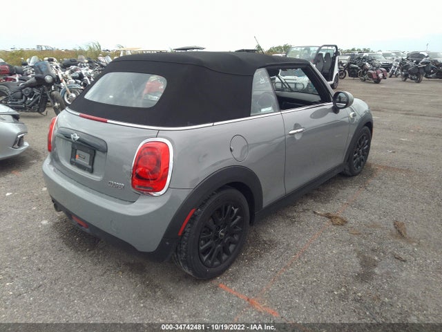 2018 Mini Roadster, VIN: WMWWG5C57J3D00564