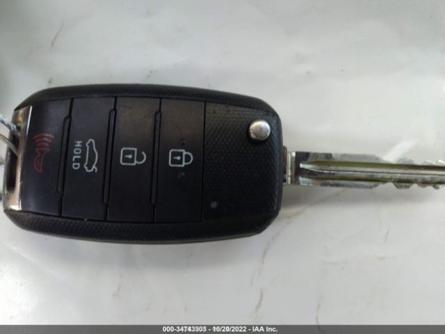 3KPFK4A76HE091320 KIA FORTE LX